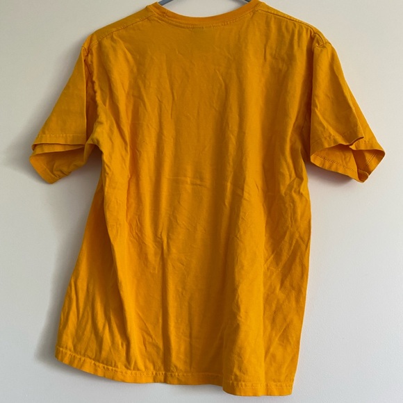 obey yellow medium tee - Picture 2 of 3